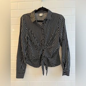 Paper crane shirt Size: S​